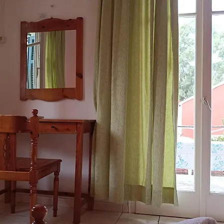 Dimitris Apartment